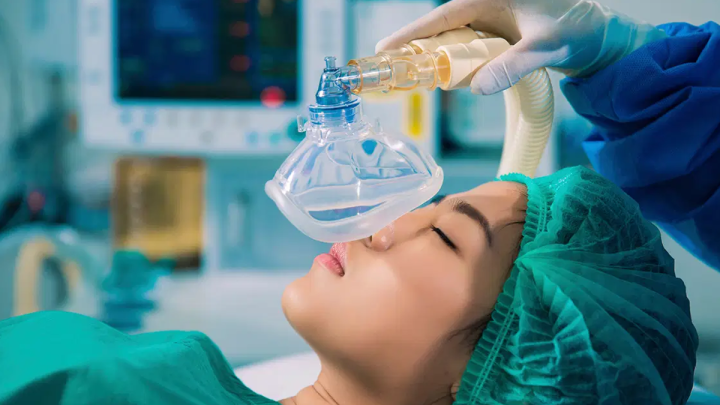 Anestesia para Cirurgia Plástica: Desvendando as Opções para um Procedimento Seguro e Confortável