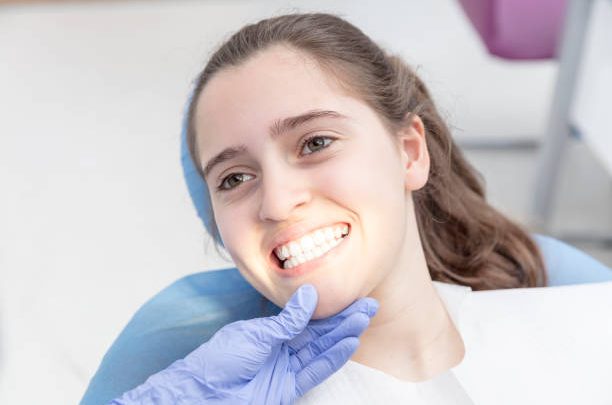 Tratamentos Periodontais: Um Sorriso Saudável para Uma Vida Melhor