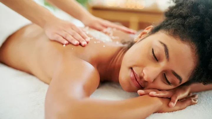 Massagem Tântrica para Relaxamento: Técnicas e Benefícios Explicados